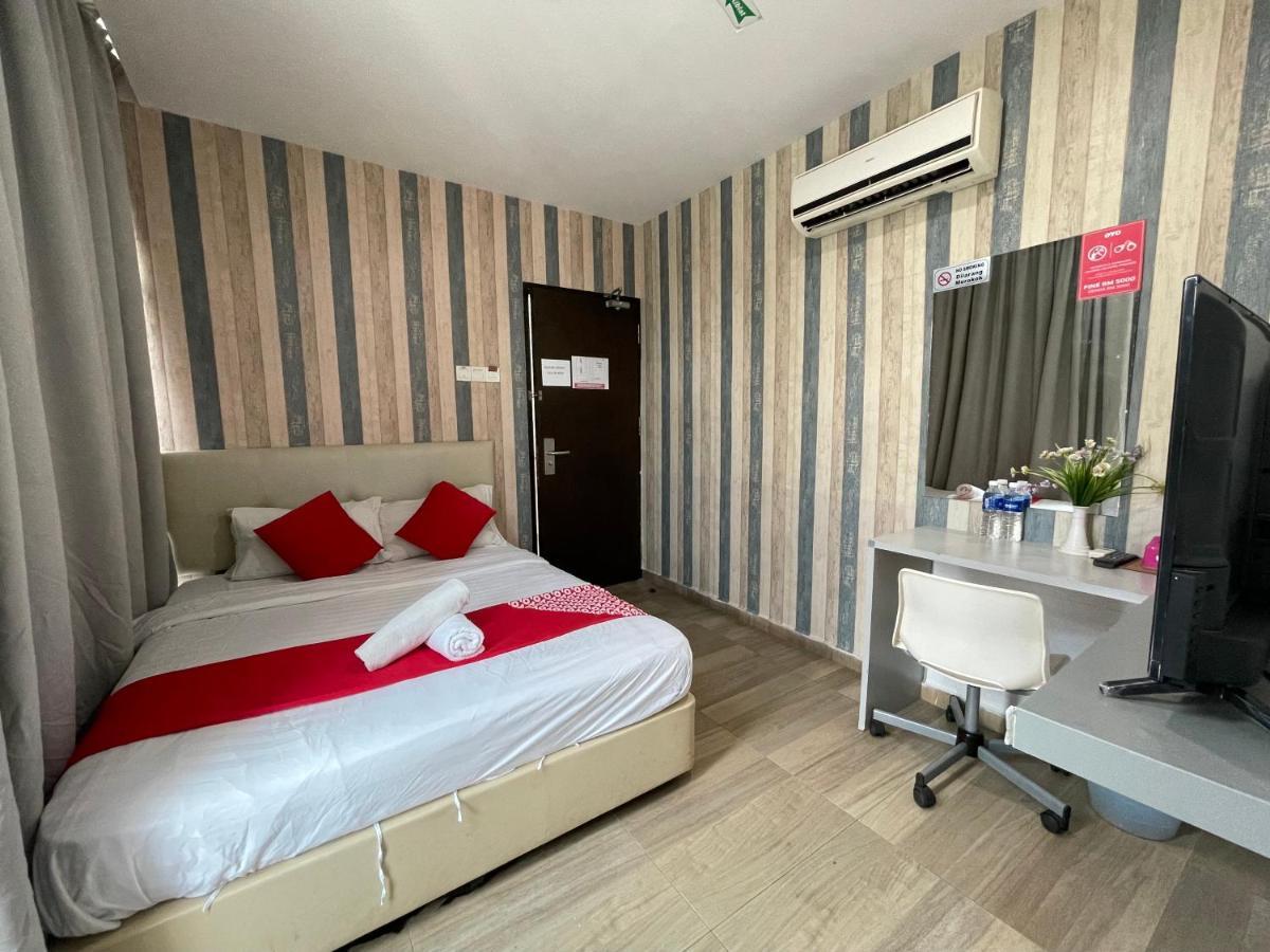 City Kuchai Hotel -Kuchai Lama,Куала-Лумпур Экстерьер фото