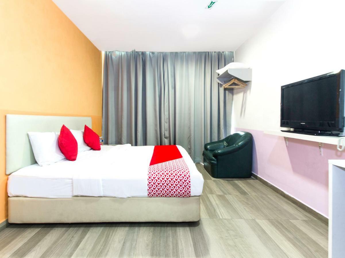 City Kuchai Hotel -Kuchai Lama,Куала-Лумпур Экстерьер фото